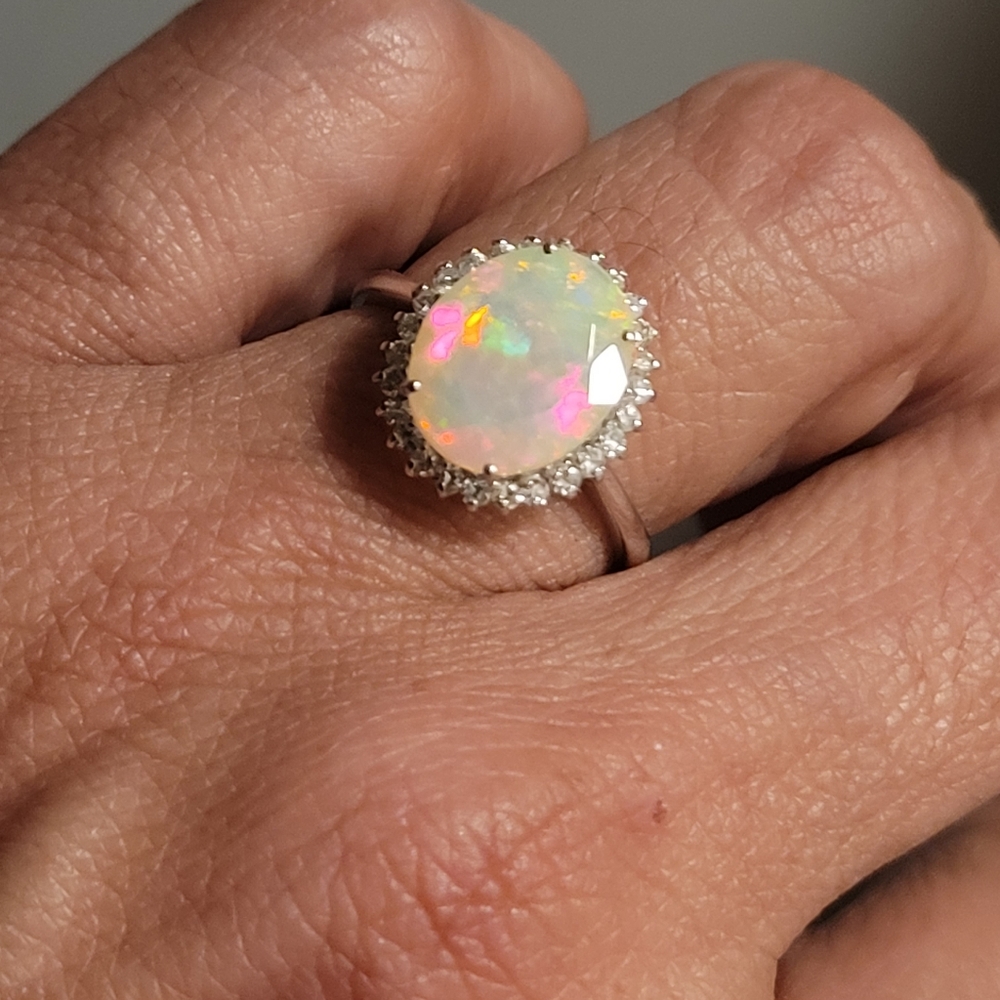 18k diamond rare  honeycomb opal halo gold ring